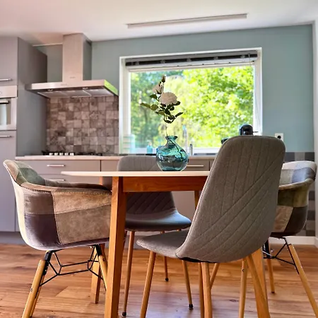 Couette-café Eekhoornpad 3*